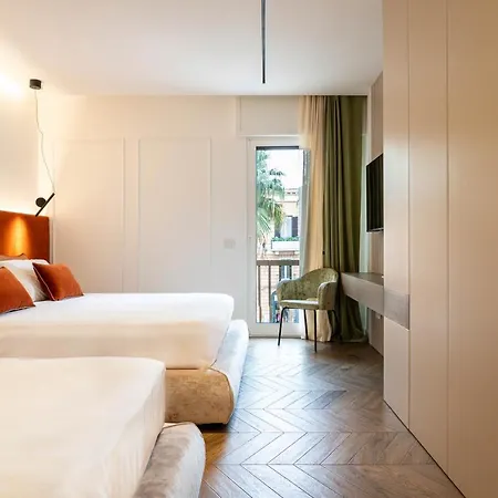 Donna Giacinta Luxury Lägenhet *